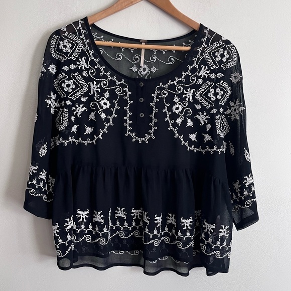 Free People Pennies Shear Emroboidered Top in Navy Combo Top - Picture 2 of 5